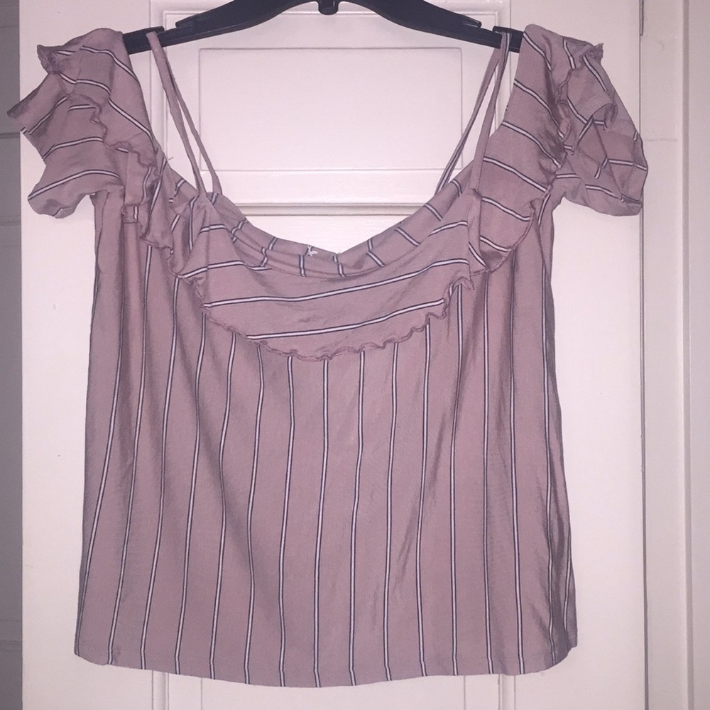 Off-the-shoulder American Eagle Soft and Sexy too